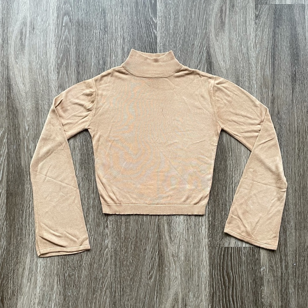 Madison & Berkeley Bell Sleeve Sweater